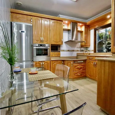 Apartment Ohana Atico Avenida Chayofita