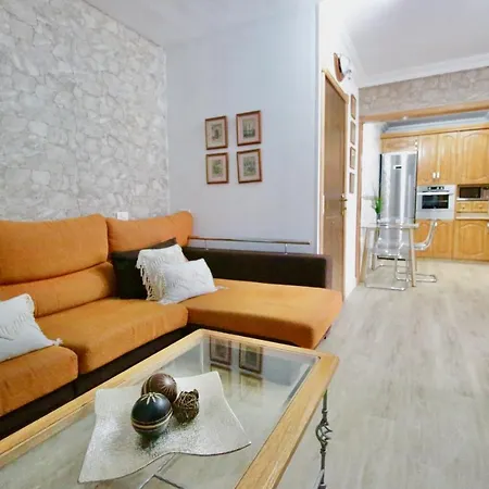 Ohana Atico Avenida Chayofita * Los Cristianos (Tenerife)