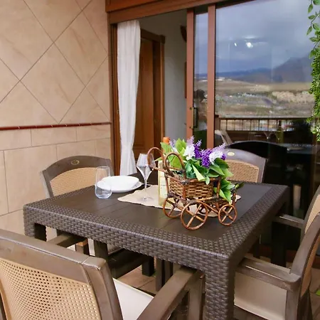 Ohana Atico Avenida Chayofita Apartment *
